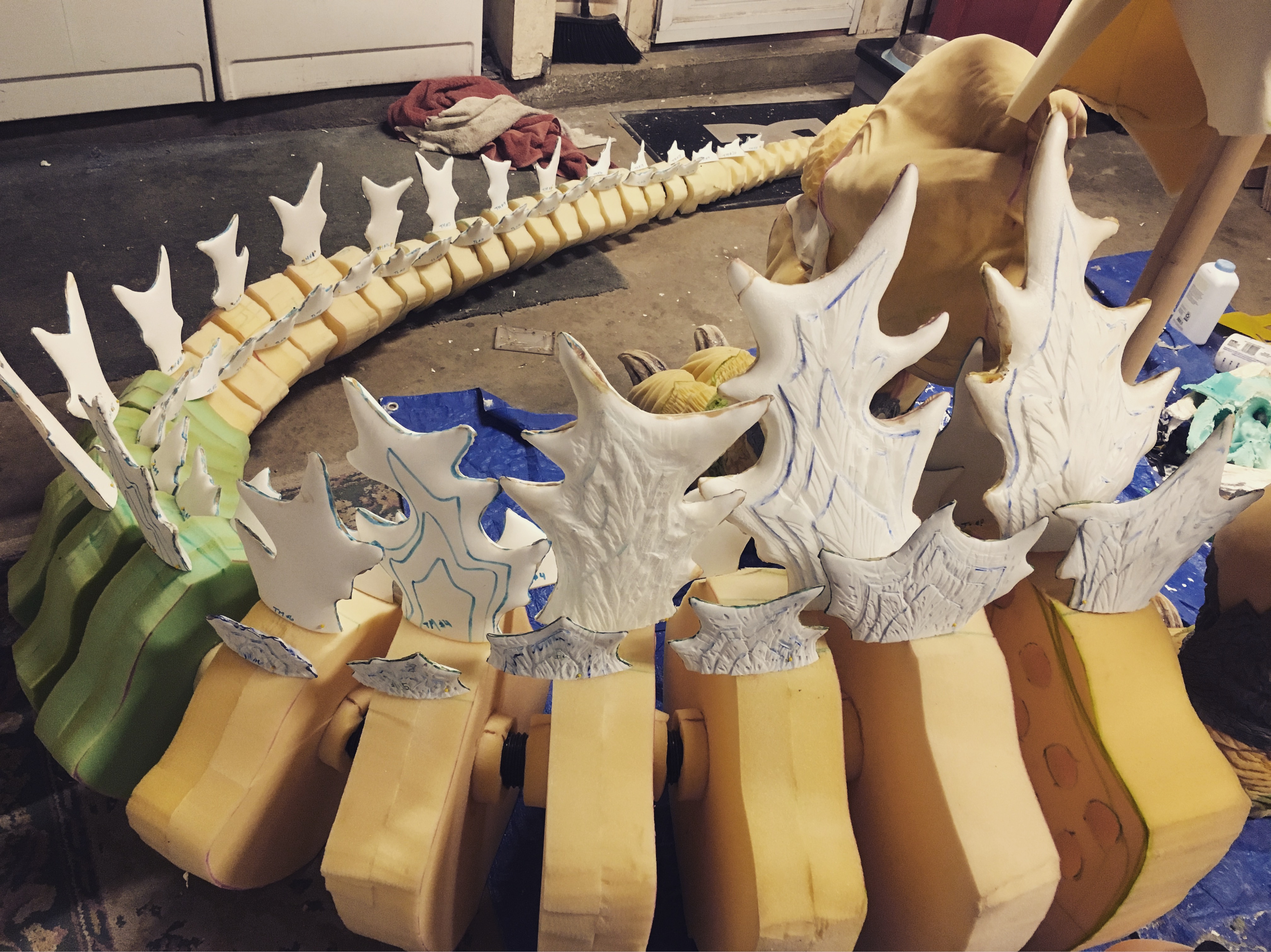 A placement test of&nbsp;the tail dorsal plates, before the tail gets its final spandex&nbsp;wrap.
