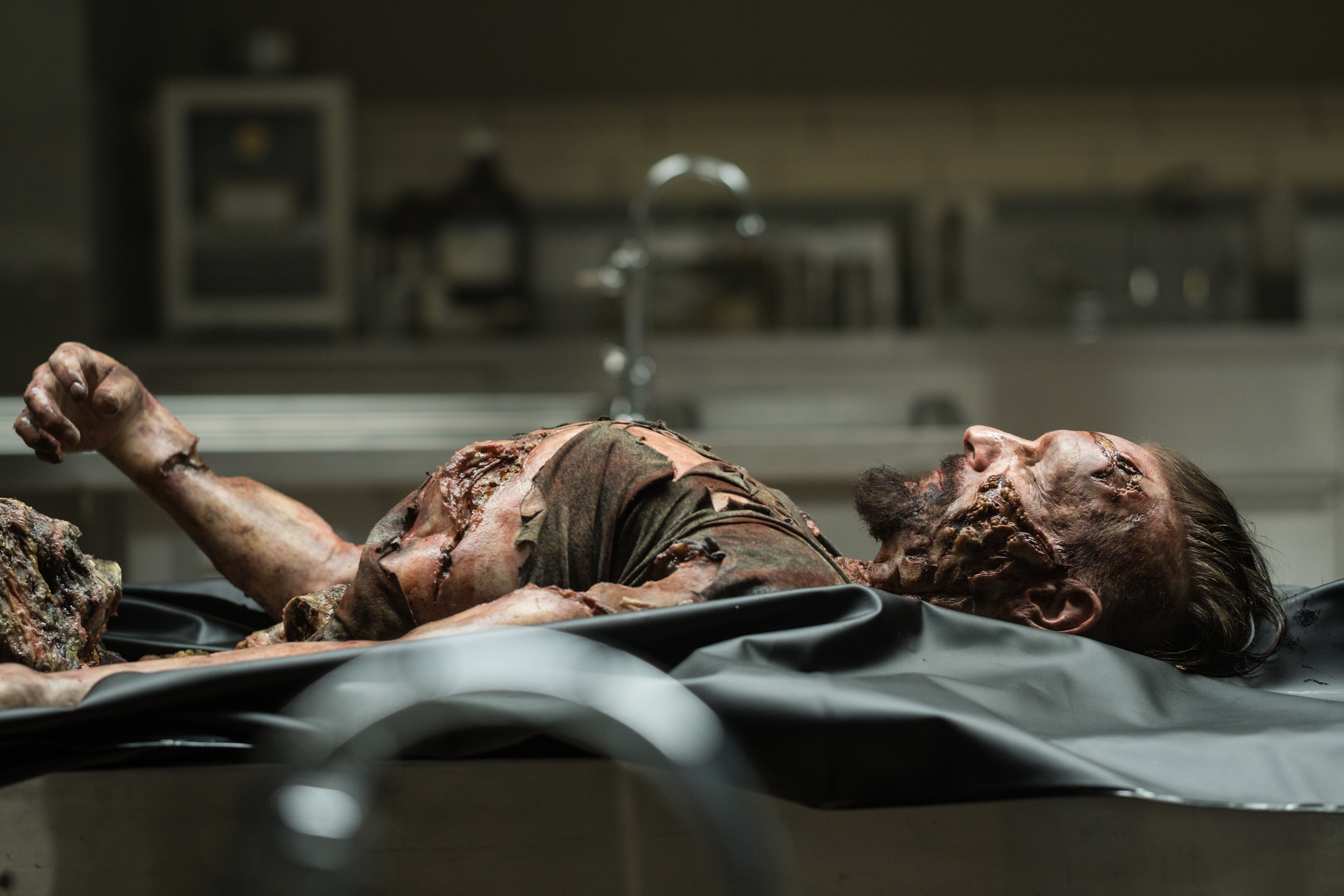 Michael Eklund as Kenny in death makeup and fabricated upper body by LSFX. Image courtesy Fox Searchlight.