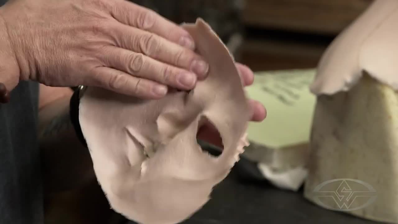 Putting channels into the underside of an appliance advanced the sophistication of bladder use for makeup FX.