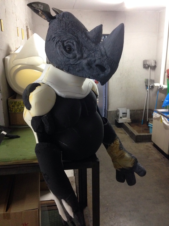 Skinning the muscle suit and adding surface texture.