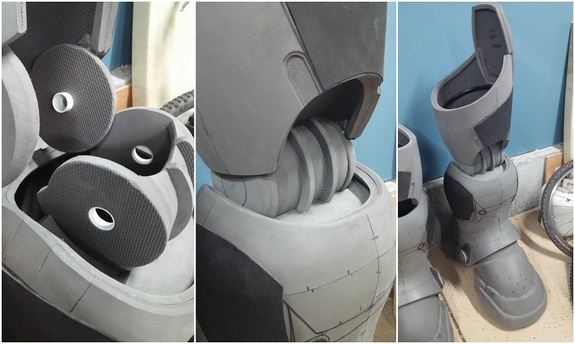 Knee joints were kind of tricky, but like so many things, the solution turned out to be far more simple than I was making it out to be. I added supports to the thighs, which were double thick for extra strength.