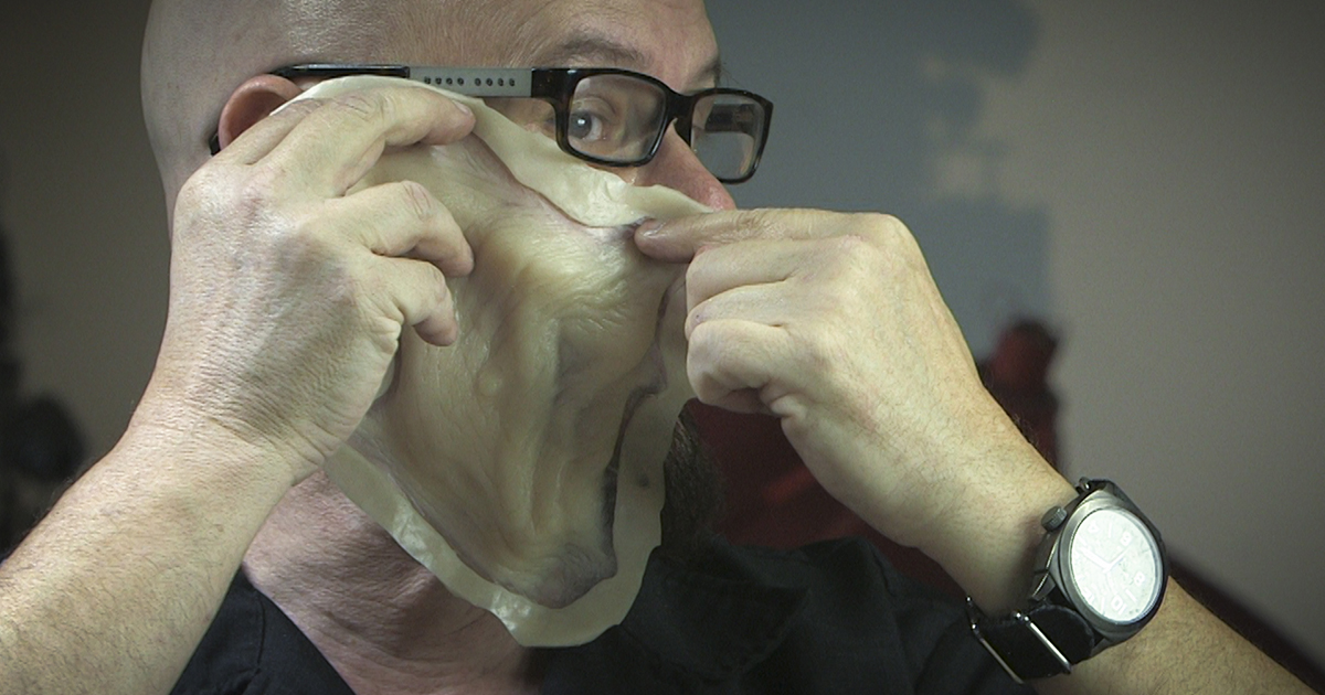 Paint Foam Latex and Silicone Prosthetic Makeup Appliances Stan